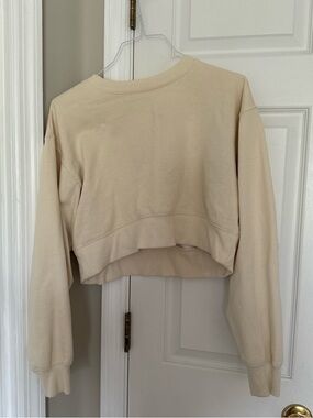 Cotton On cream cropped sweatshirt